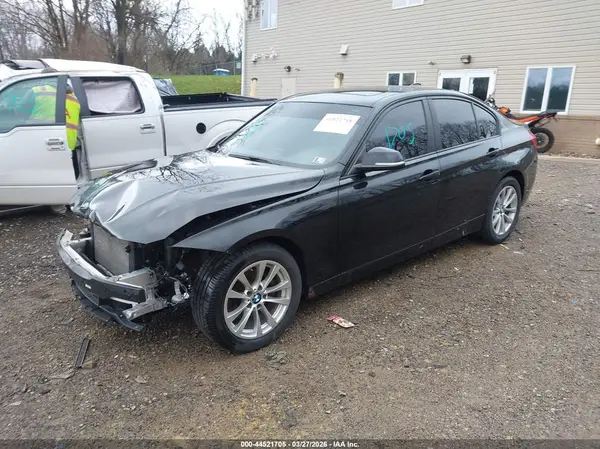 WBA8E5G5XJNV03233 2018 BMW 3ER - Image 2