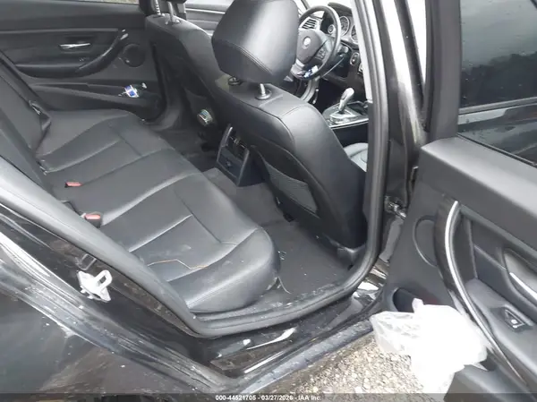 WBA8E5G5XJNV03233 2018 BMW 3ER - Image 8
