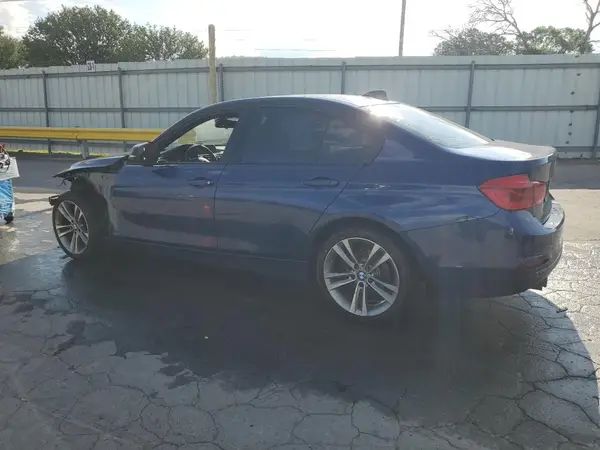 WBA8E7C54GK415435 2016 BMW 3ER - Image 2