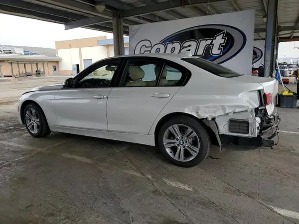 WBA8E9C50GK603901 2016 BMW 3ER - Image 2
