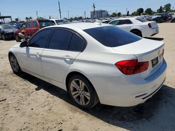 WBA8E9C51GK644165 2016 BMW 3ER - Image 2