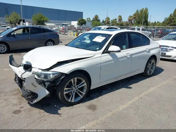 WBA8E9C52GK647737 2016 BMW 3ER - Image 2