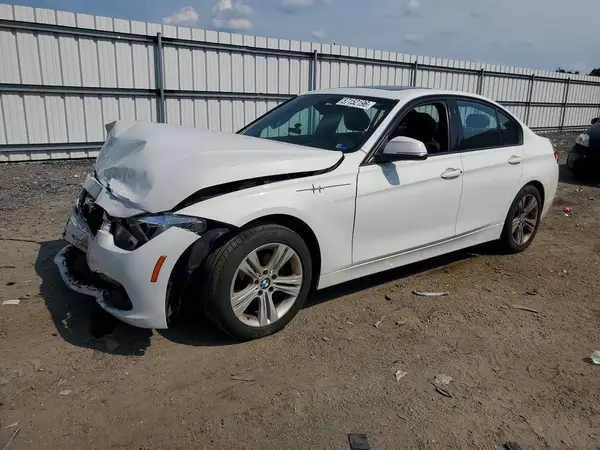 WBA8E9C54GK647111 2016 BMW 3ER - Image 1