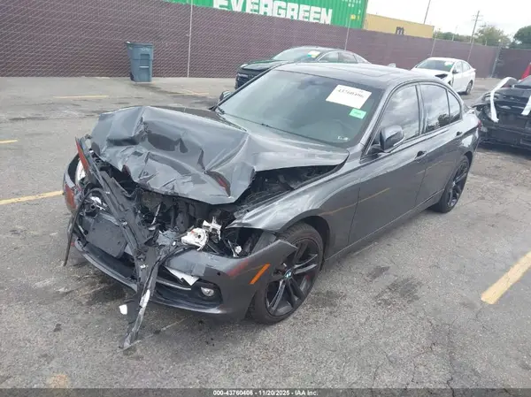 WBA8E9C54GK647982 2016 BMW 3ER - Image 2