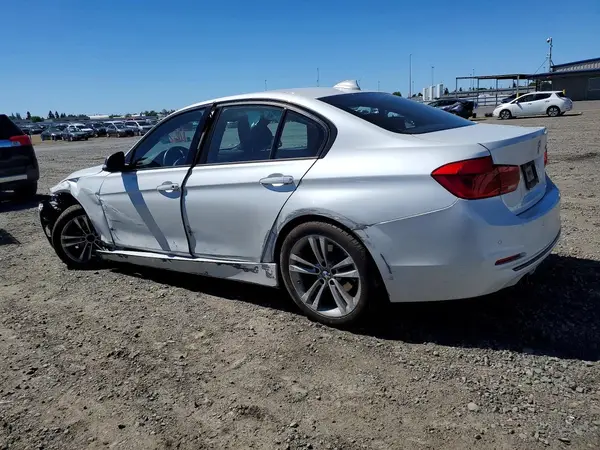 WBA8E9C55GK648591 2016 BMW 3ER - Image 2