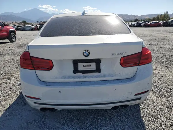 2016 BMW 3 Series COPART lot 70983645 auction photo 6