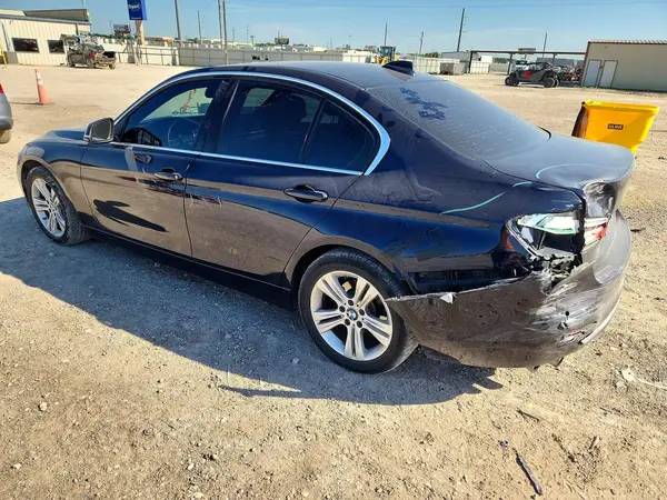 WBA8E9C56GK647417 2016 BMW 3ER - Image 2