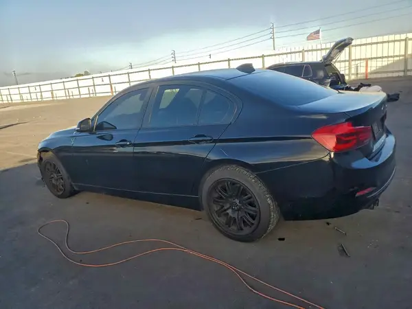 WBA8E9C57GK645613 2016 BMW 3ER - Image 2