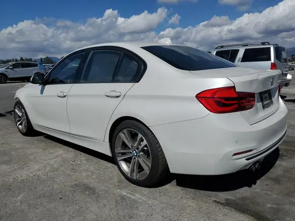 WBA8E9C57GK646275 2016 BMW 3ER - Image 2