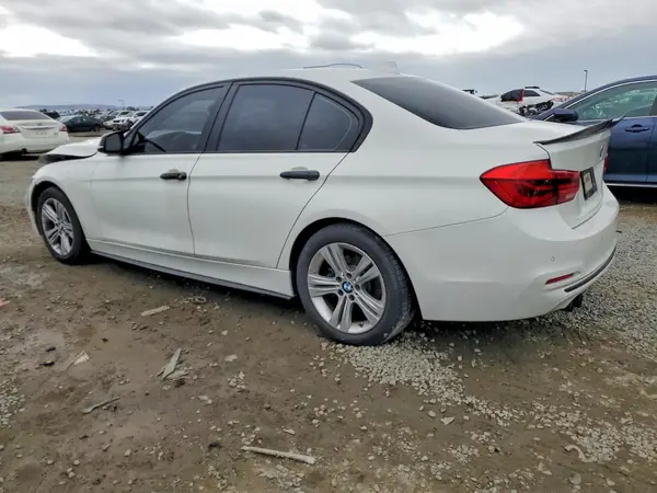 WBA8E9C57GK647958 2016 BMW 3ER - Image 2