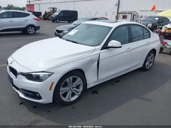 WBA8E9C57GK648219 2016 BMW 3ER - Image 2