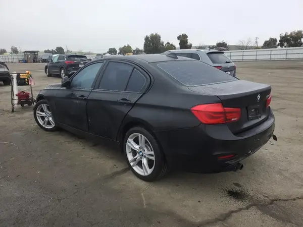 WBA8E9C57GK648608 2016 BMW 3ER - Image 2
