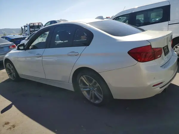 WBA8E9C58GK646592 2016 BMW 3ER - Image 2