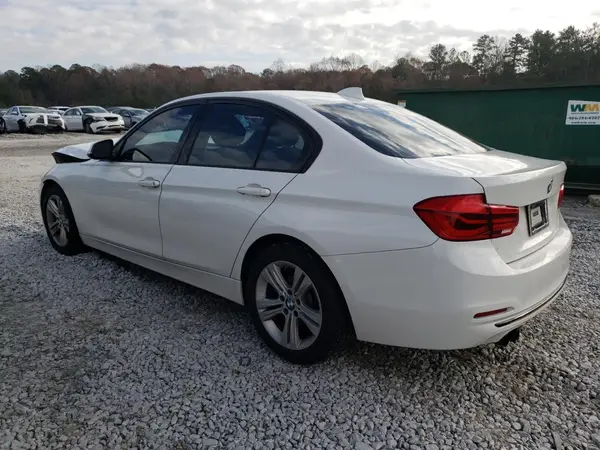 WBA8E9C58GK646804 2016 BMW 3ER - Image 2