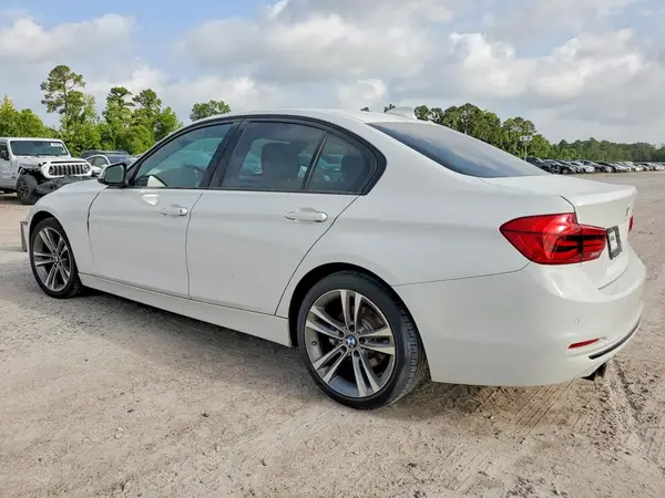 WBA8E9C58GK648942 2016 BMW 3ER - Image 2