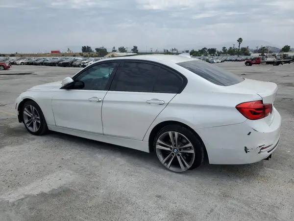 WBA8E9C59GK645483 2016 BMW 3ER - Image 2
