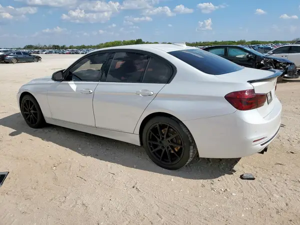 WBA8E9C59GK648044 2016 BMW 3ER - Image 2