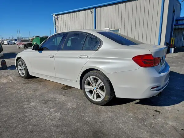 WBA8E9C59GK648657 2016 BMW 3ER - Image 2