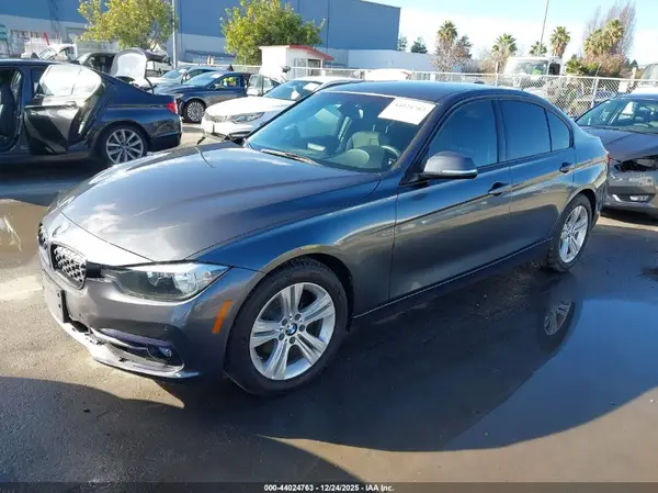 WBA8E9C59GK648769 2016 BMW 3ER - Image 2