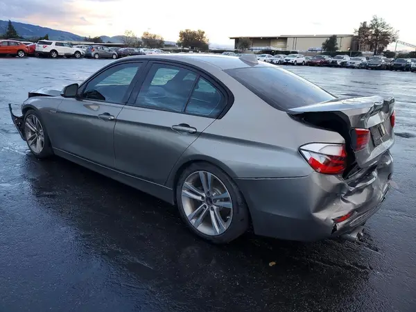 WBA8E9C5XGK644469 2016 BMW 3ER - Image 2