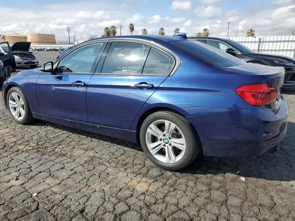 WBA8E9G50GNT46280 2016 BMW 3ER - Image 2