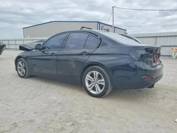 WBA8E9G50GNT84043 2016 BMW 3ER - Image 2