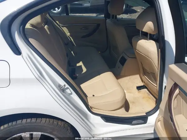 WBA8E9G50GNT85855 2016 BMW 3ER - Image 8