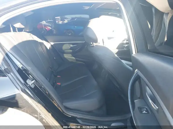 WBA8E9G50GNU28350 2016 BMW 3ER - Image 8