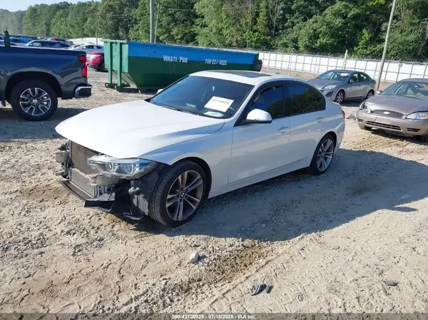 WBA8E9G50GNU29465 2016 BMW 3ER - Image 2