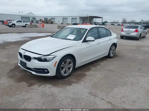 WBA8E9G51GNT43873 2016 BMW 3ER - Image 2