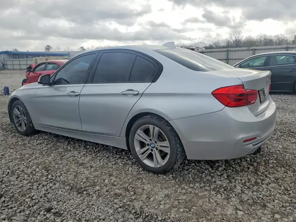 WBA8E9G51GNT44828 2016 BMW 3ER - Image 2