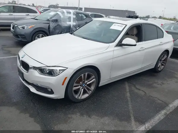 WBA8E9G51GNT45221 2016 BMW 3ER - Image 2