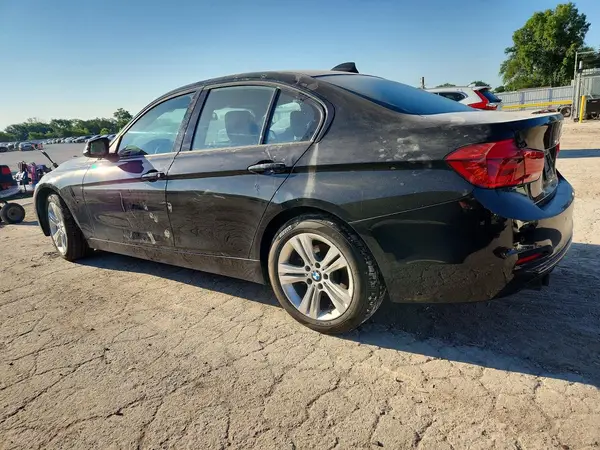 WBA8E9G51GNT82608 2016 BMW 3ER - Image 2