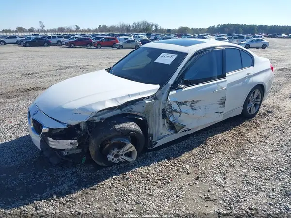 WBA8E9G51GNU27742 2016 BMW 3ER - Image 2