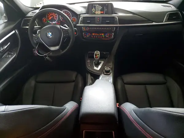 WBA8E9G51GNU28082 2016 BMW 3ER - Image 8