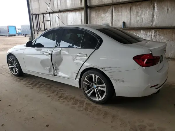 WBA8E9G51GNU30611 2016 BMW 3ER - Image 2