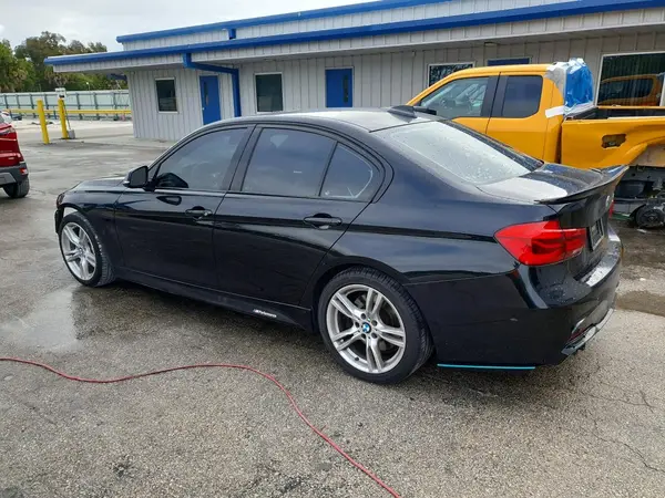 WBA8E9G52GNT42991 2016 BMW 3ER - Image 2