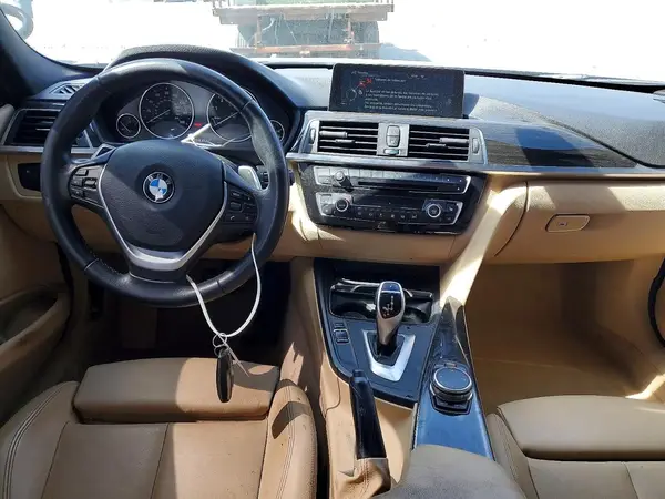 WBA8E9G52GNT46068 2016 BMW 3ER - Image 8