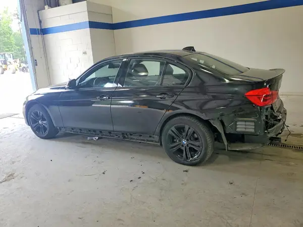 WBA8E9G52GNT46765 2016 BMW 3ER - Image 2