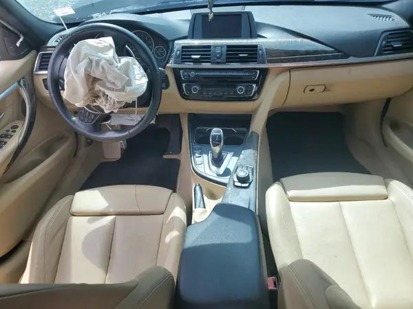 WBA8E9G52GNT82519 2016 BMW 3ER - Image 8