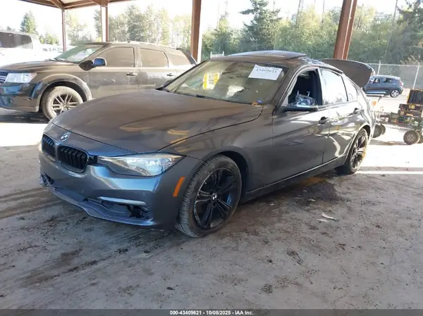 WBA8E9G52GNT86666 2016 BMW 3ER - Image 2