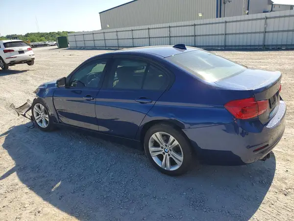 WBA8E9G52GNU27765 2016 BMW 3ER - Image 2