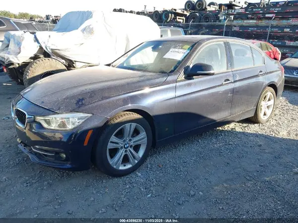 WBA8E9G52GNU27877 2016 BMW 3ER - Image 2