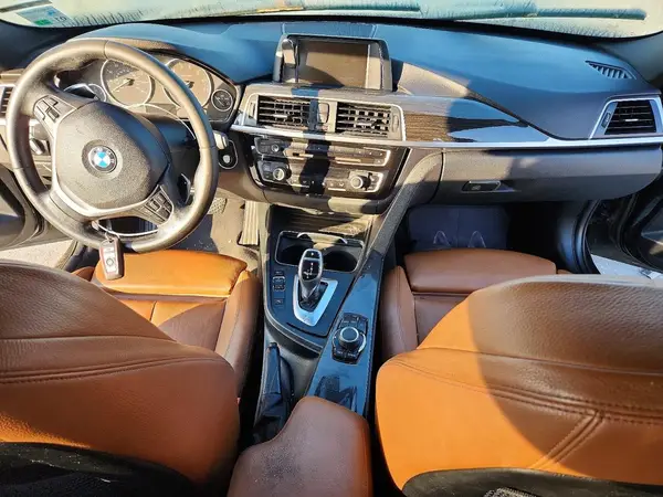 WBA8E9G52GNU27930 2016 BMW 3ER - Image 8