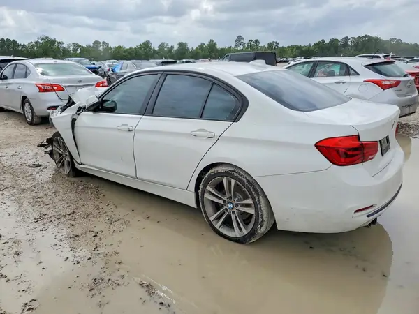 WBA8E9G53GNT43597 2016 BMW 3ER - Image 2