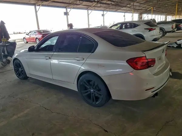 WBA8E9G53GNT45222 2016 BMW 3ER - Image 2