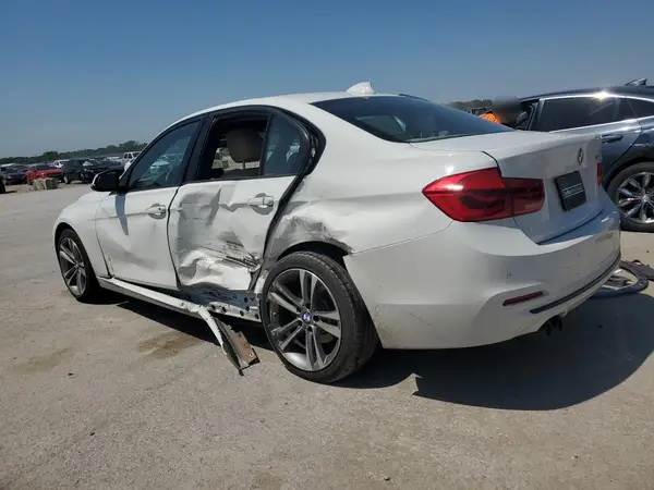 WBA8E9G53GNT45446 2016 BMW 3ER - Image 2