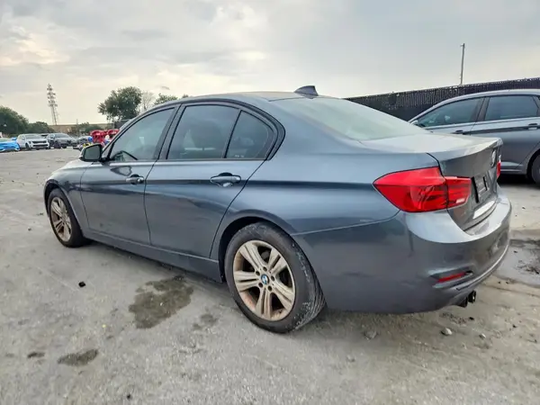 WBA8E9G53GNT47343 2016 BMW 3ER - Image 2