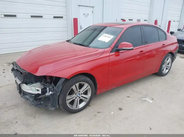 WBA8E9G53GNT82108 2016 BMW 3ER - Image 2