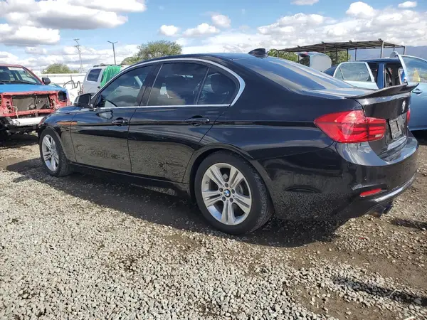 WBA8E9G53GNT84215 2016 BMW 3ER - Image 2